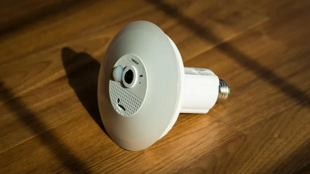 Can Light Bulb Security Camera Be Stolen?