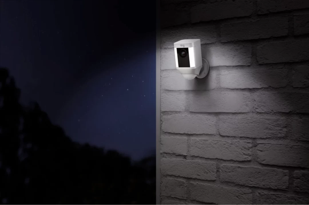 Does the Ring Spotlight Camera Have Night Vision?