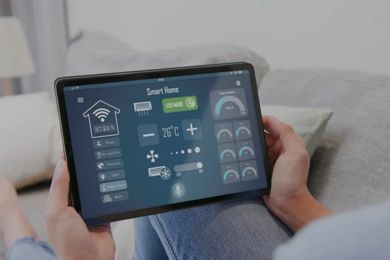 What Are the Features of SmartRent? Smart Home Automation