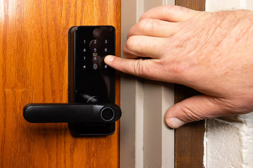 How Many Fingerprints Can a Fingerprint Door Lock Hold?