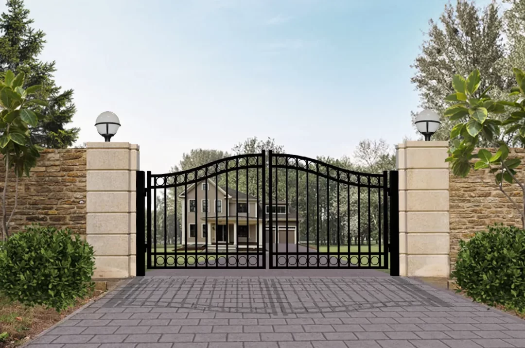Swing Gates for Driveways: 4 Factors to Consider When Choosing