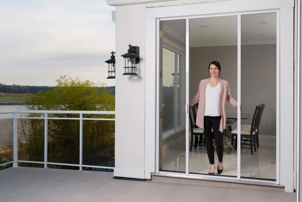 How Do Retractable Doors Enhance Your Home? A Complete Buyer's Guide