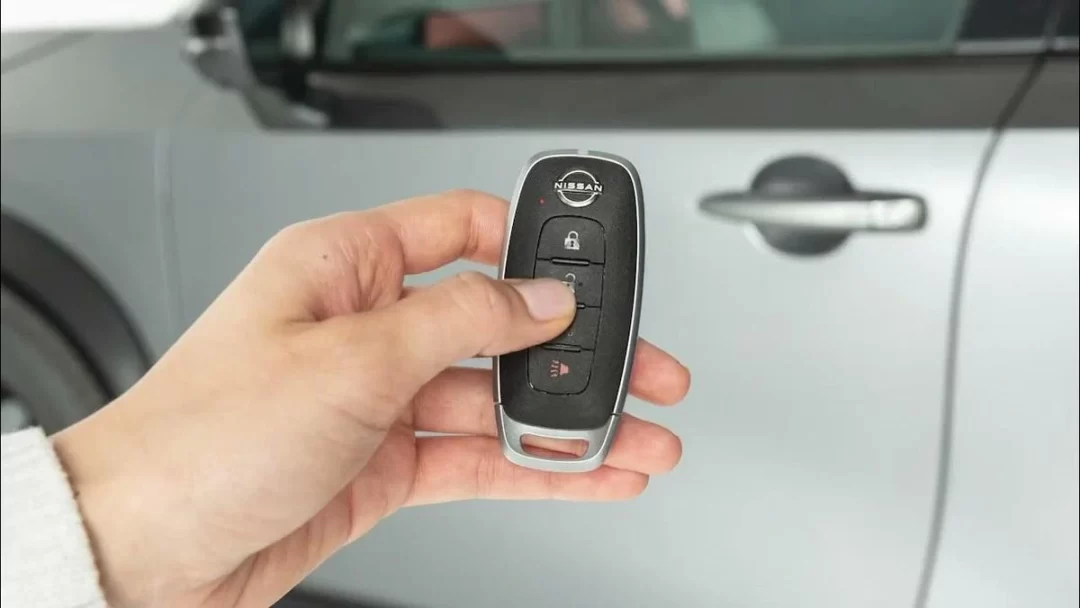 How to Replace the Battery in a Nissan Key Fob?